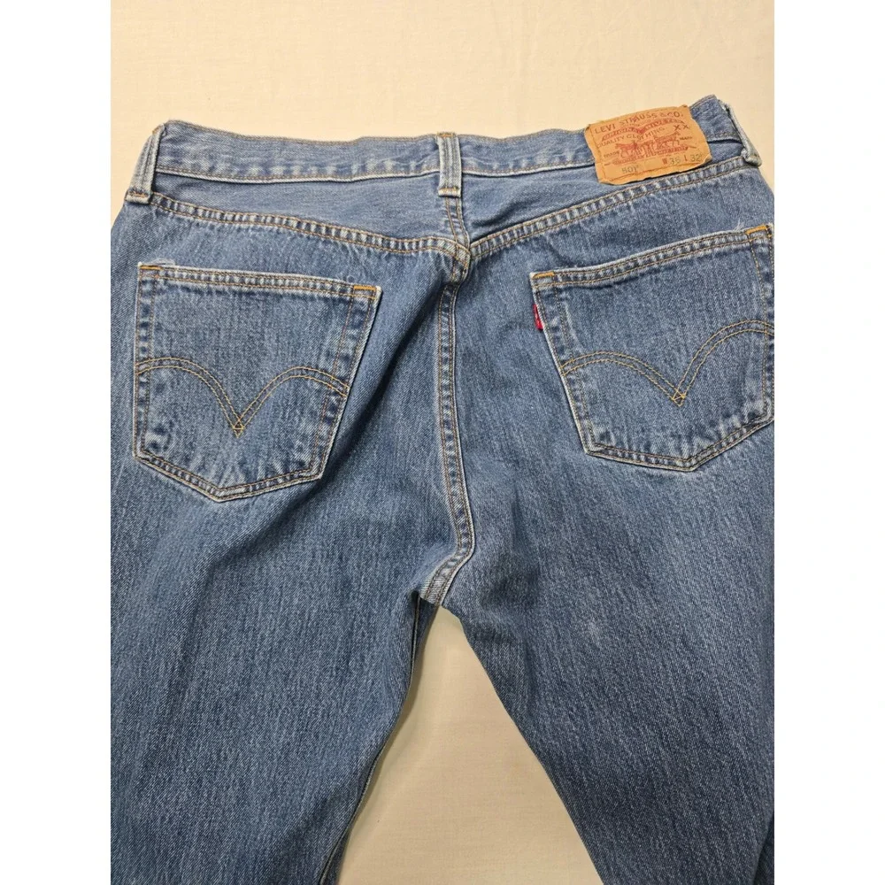 Levis 501 Original Fit Mens 100% Cotton Denim Blue Jeans 36x32 Medium Wash EUC